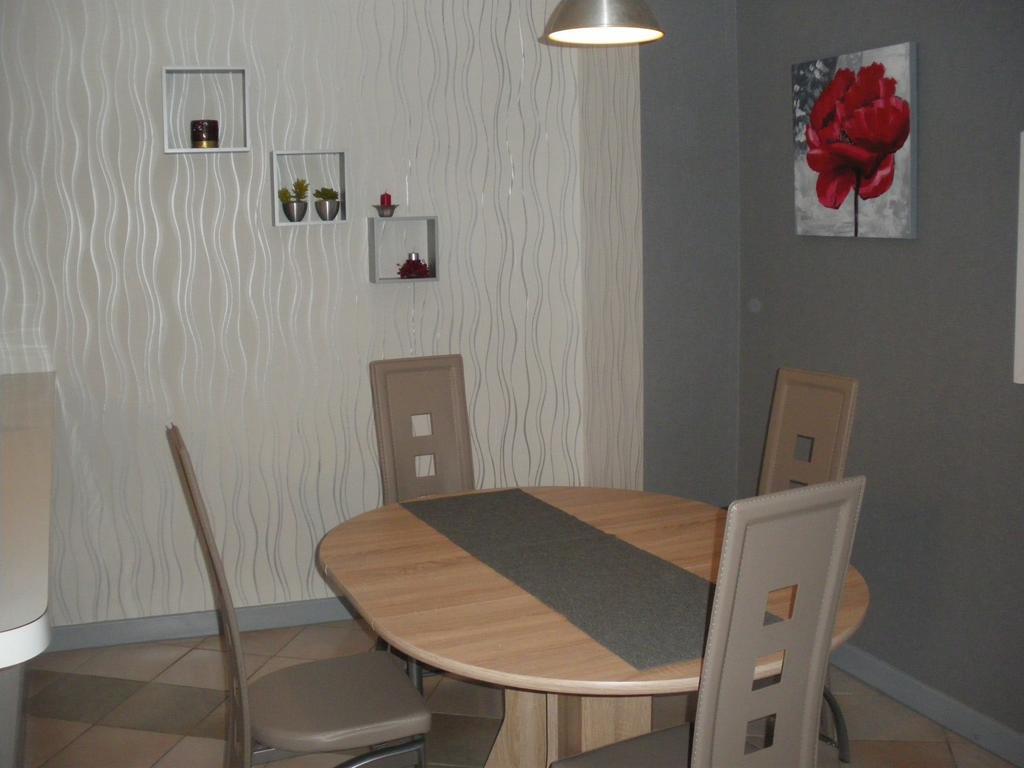 Au Pied De La Roche Apartment ภายนอก รูปภาพ