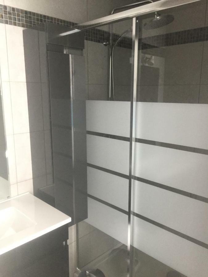 Au Pied De La Roche Apartment ภายนอก รูปภาพ