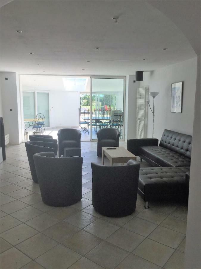 Au Pied De La Roche Apartment ภายนอก รูปภาพ