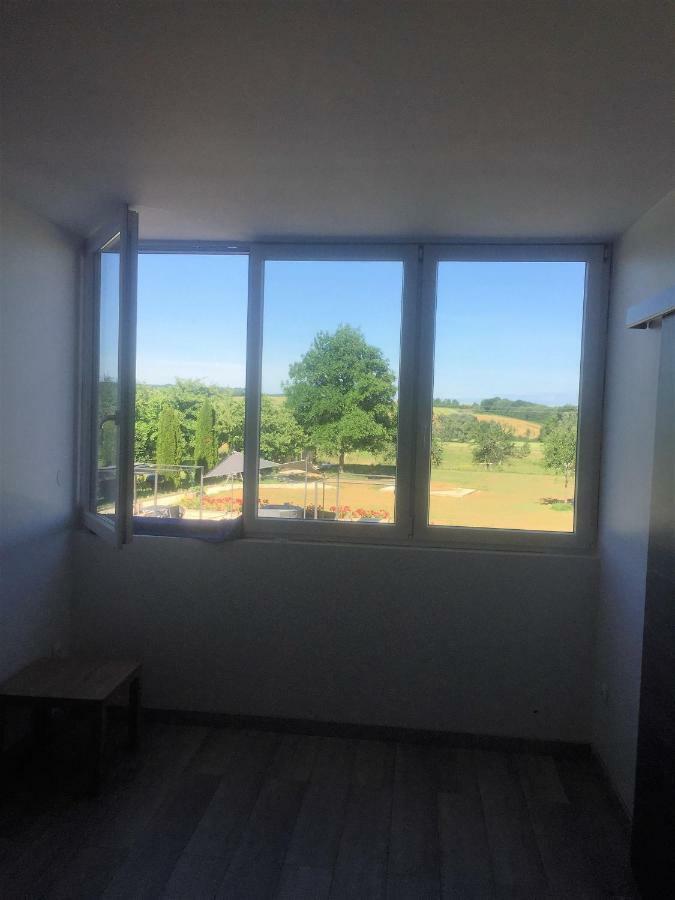 Au Pied De La Roche Apartment ภายนอก รูปภาพ