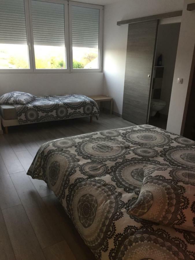 Au Pied De La Roche Apartment ภายนอก รูปภาพ